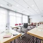 Hotel Express Centre By Ihg