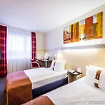Express Centre By Ihg