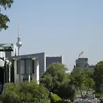 Hotel Express Centre By Ihg