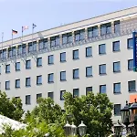Express Centre By Ihg