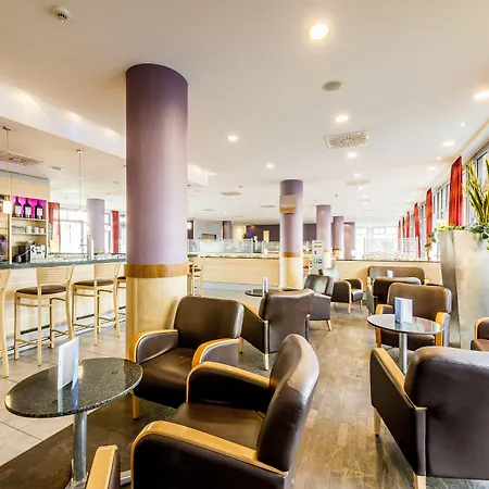 Express Centre By Ihg Отель 3*