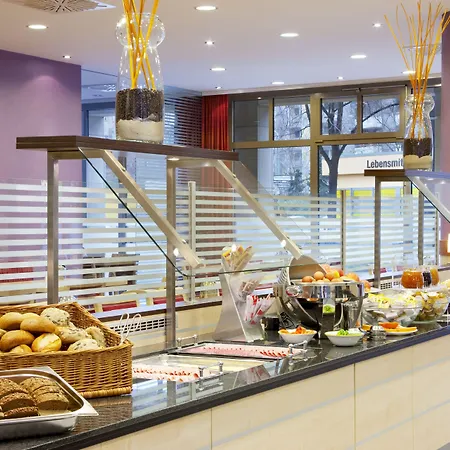 Express Centre By Ihg 3*