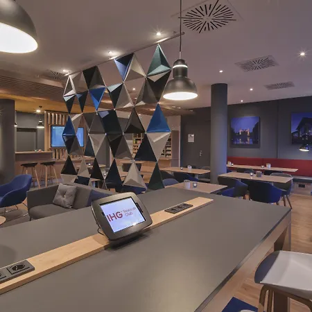 Express Centre By Ihg 3* Берлин