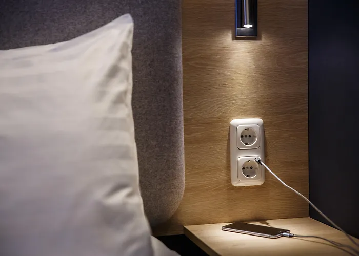 Express Centre By Ihg 3*