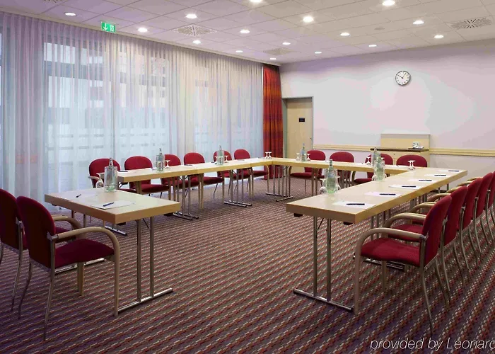 Express Centre By Ihg