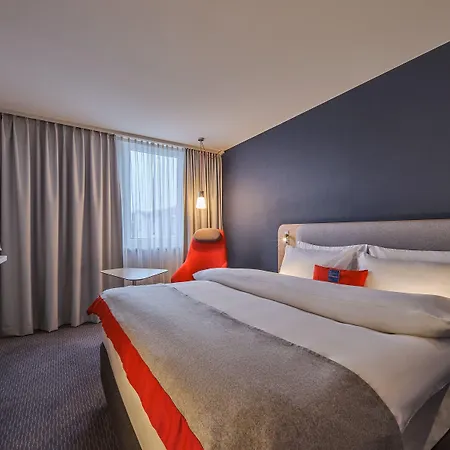 Express Centre By Ihg