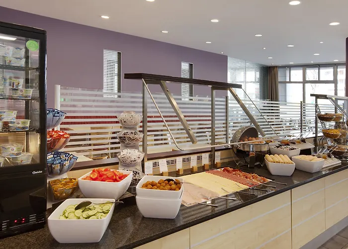 Express Centre By Ihg Hotel