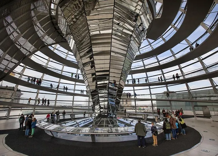 Express Centre By Ihg 3*