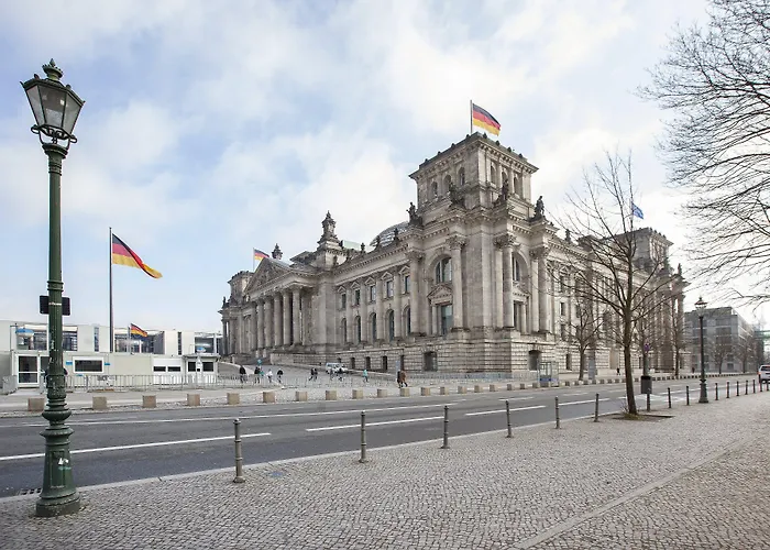 Express Centre By Ihg 3*